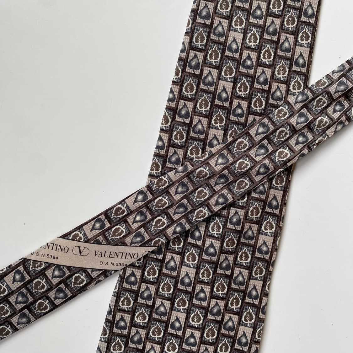발렌티노(Valentino Garavani) 심플로고 정품 명품넥타이 상품이미지4