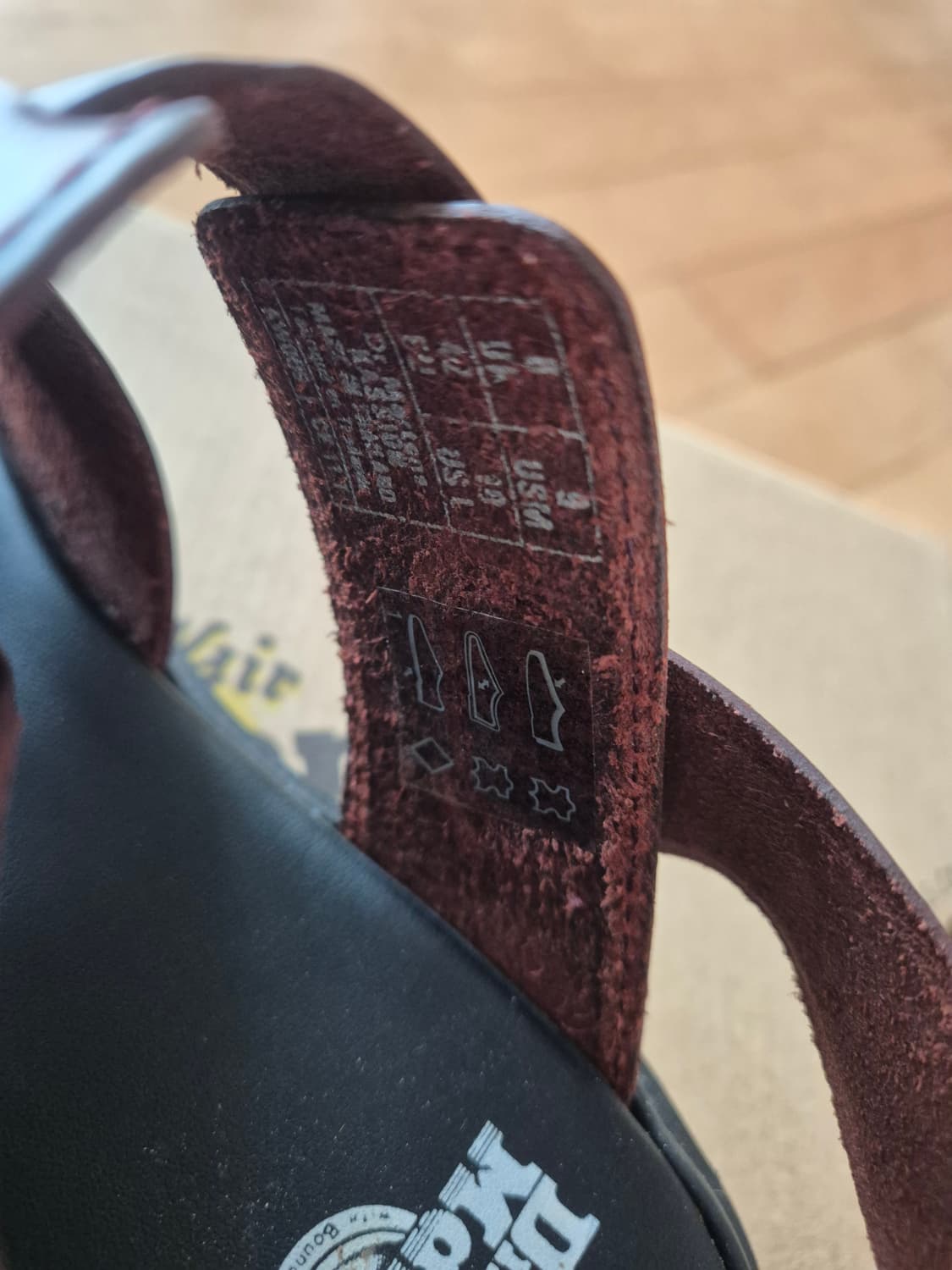 닥터마틴 카시안 다크브라운 샌들 상품이미지7