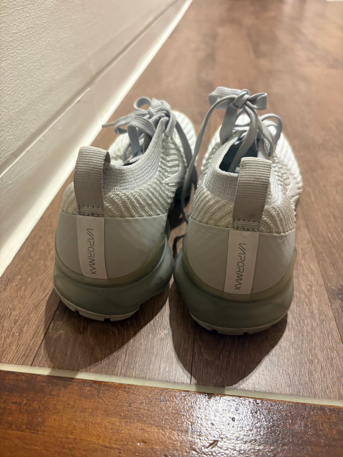 나이키 에어 베이퍼맥스 플라이니트 3 퓨어 플래티넘 상품이미지3