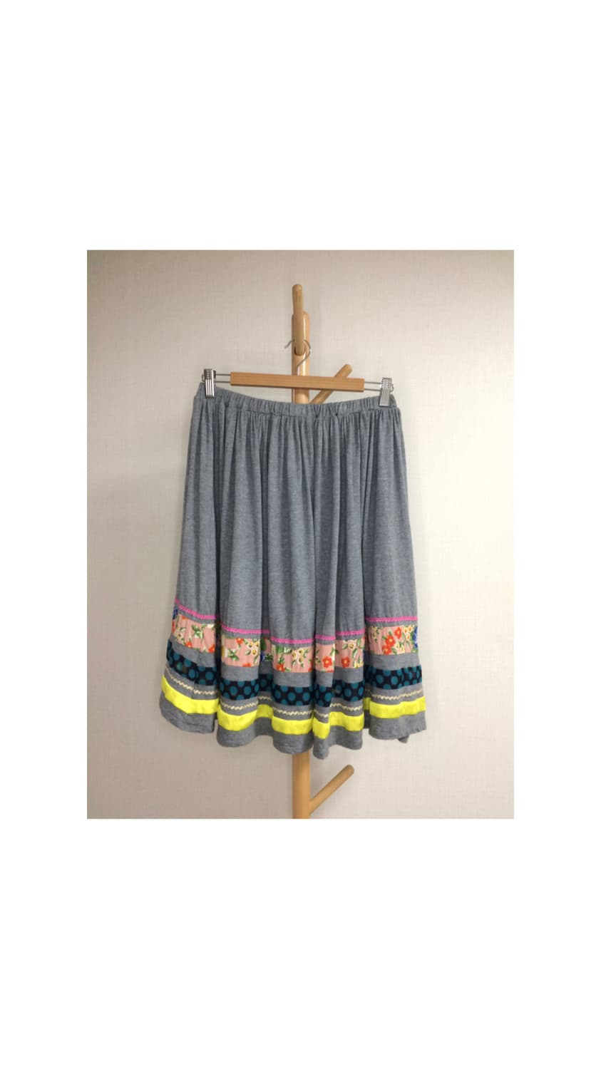 스나오 쿠와하라 에스닉 패치 그레이 스커트 상품이미지1