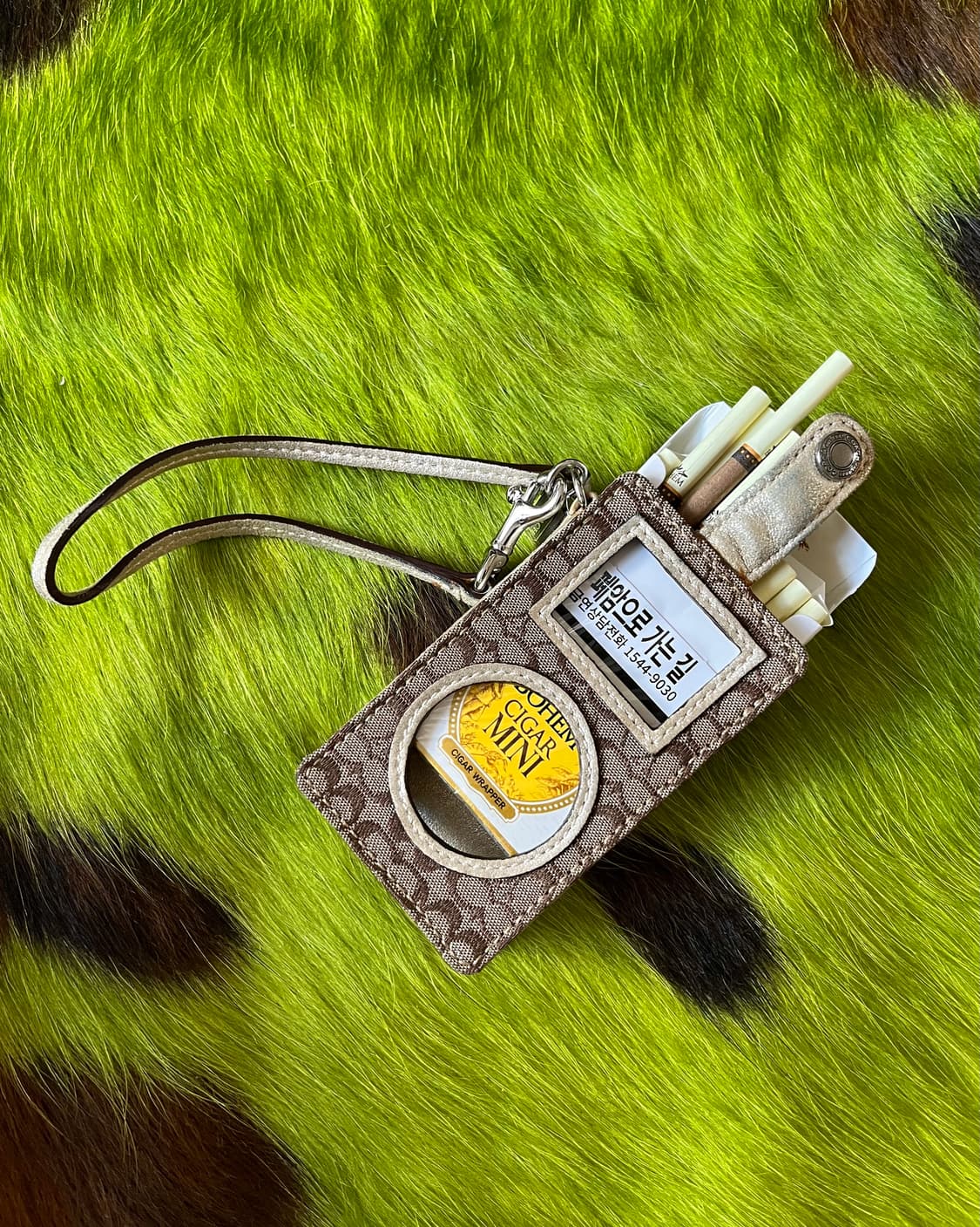 2000s Old COACH Archive MP3 Case Keyring 상품이미지4