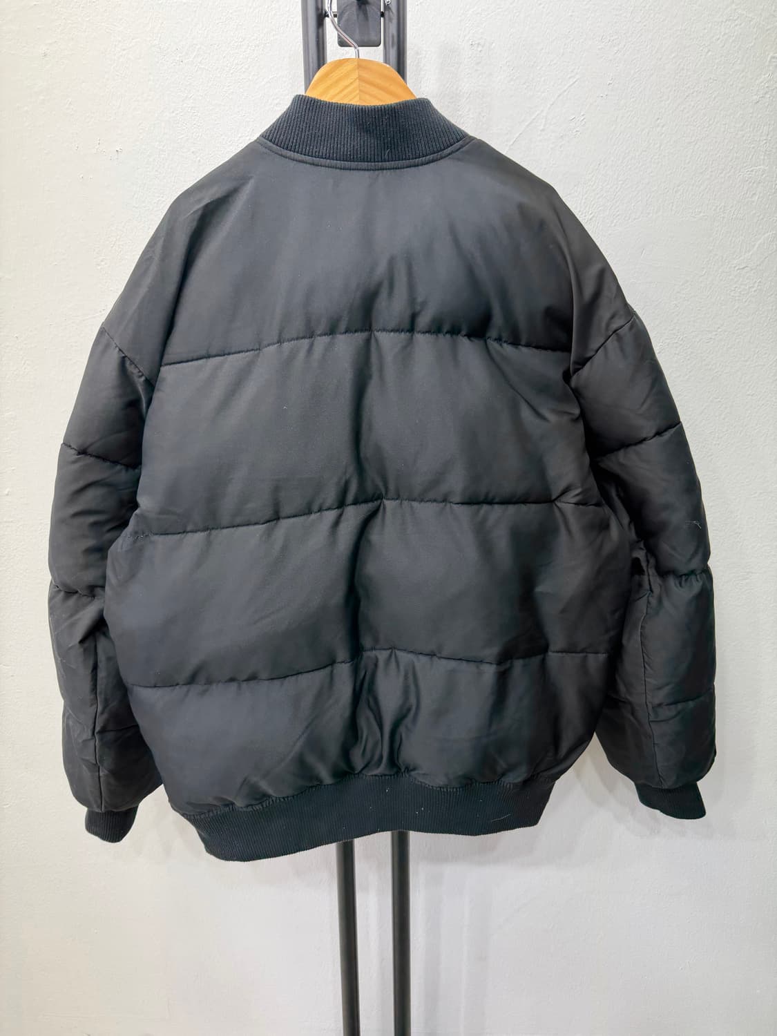 정품) 뉴에라 뉴욕 양키스 블랙 패딩 100 상품이미지5