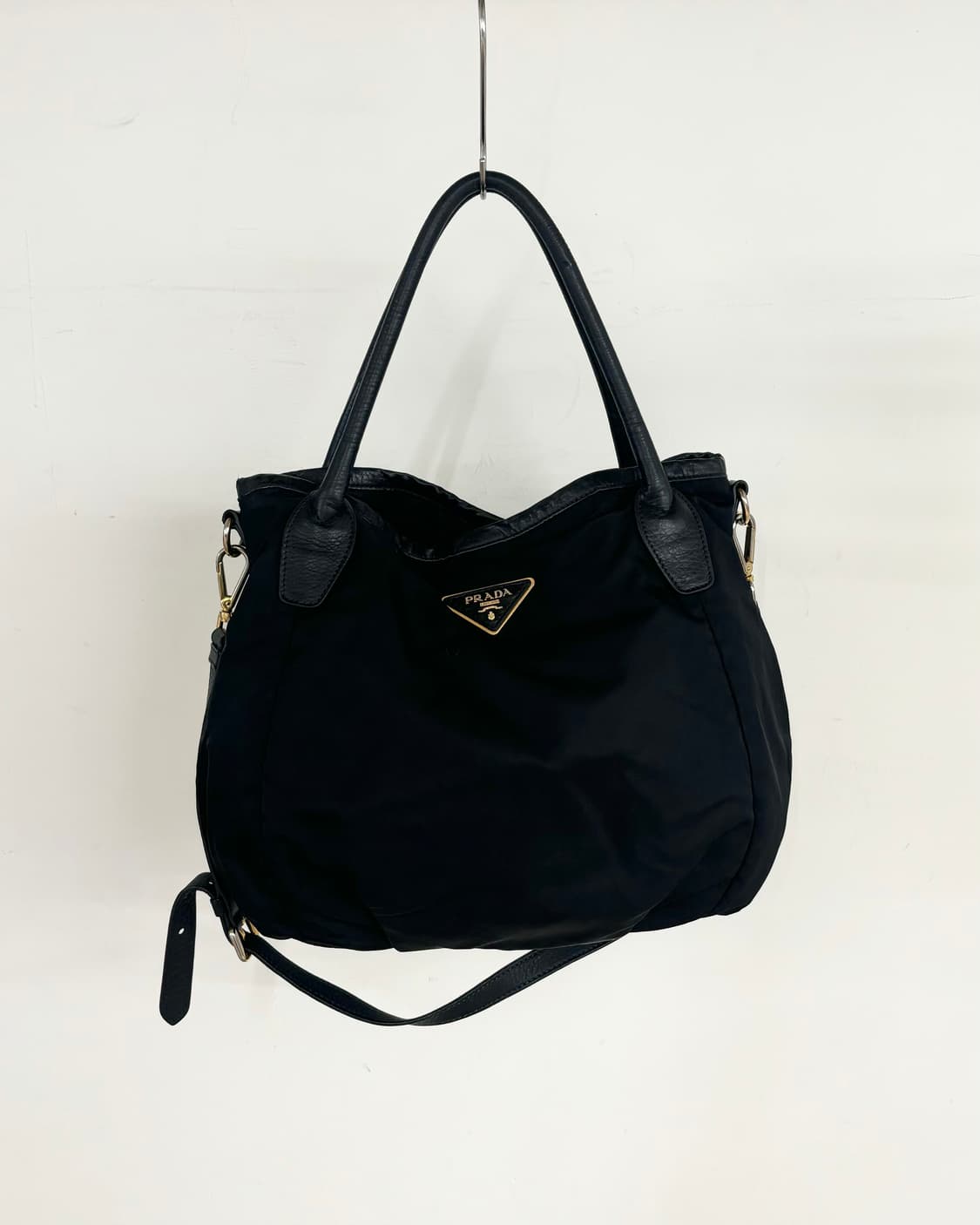 프라다 빈티지 블랙 포코노 가죽끈 숄더백 상품이미지2