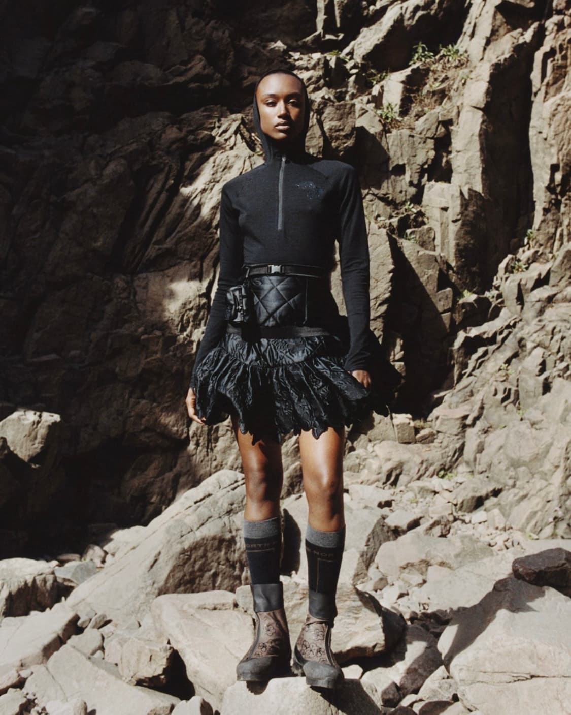 [XS,S,M,L]세실리에 반센 x 노스페이스 25fw 러플 후드티 상품이미지6