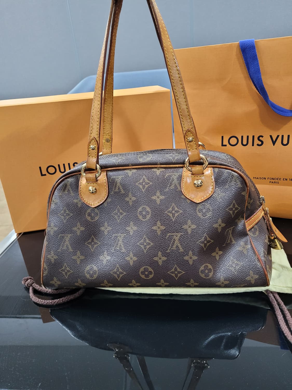 루이비통 숄더백 상품이미지3