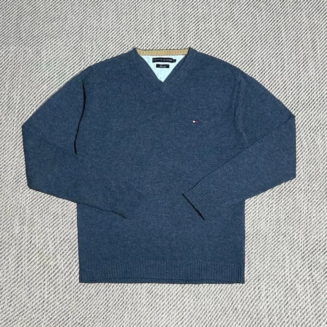 [L] Tommy 타미힐피거 램스울 브이넥 니트 상품이미지2