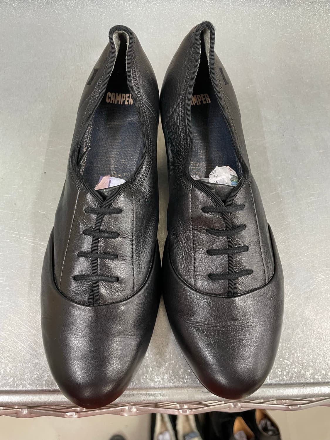 캠퍼 레더 펌프스 블랙 39 상품이미지5