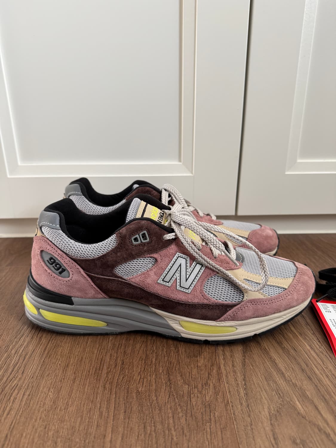 (270) 뉴발란스 991v2 로즈우드 U991MG2 상품이미지4