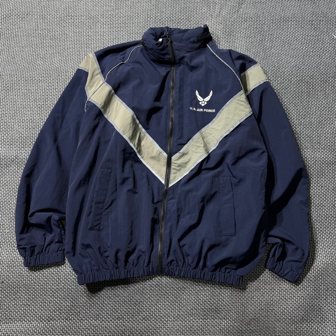 새상품 밀리터리 IPFU 바람막이 (M/L/XL) 상품이미지1