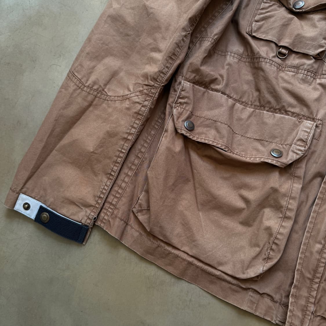 아르마니 익스체인지 멀티포켓 히든후드 리플렉티브 자켓 M ~ L 상품이미지2