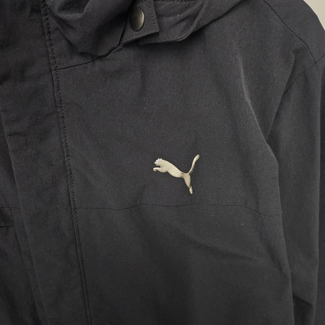 퓨마 후드 바람막이 블랙 상품이미지3