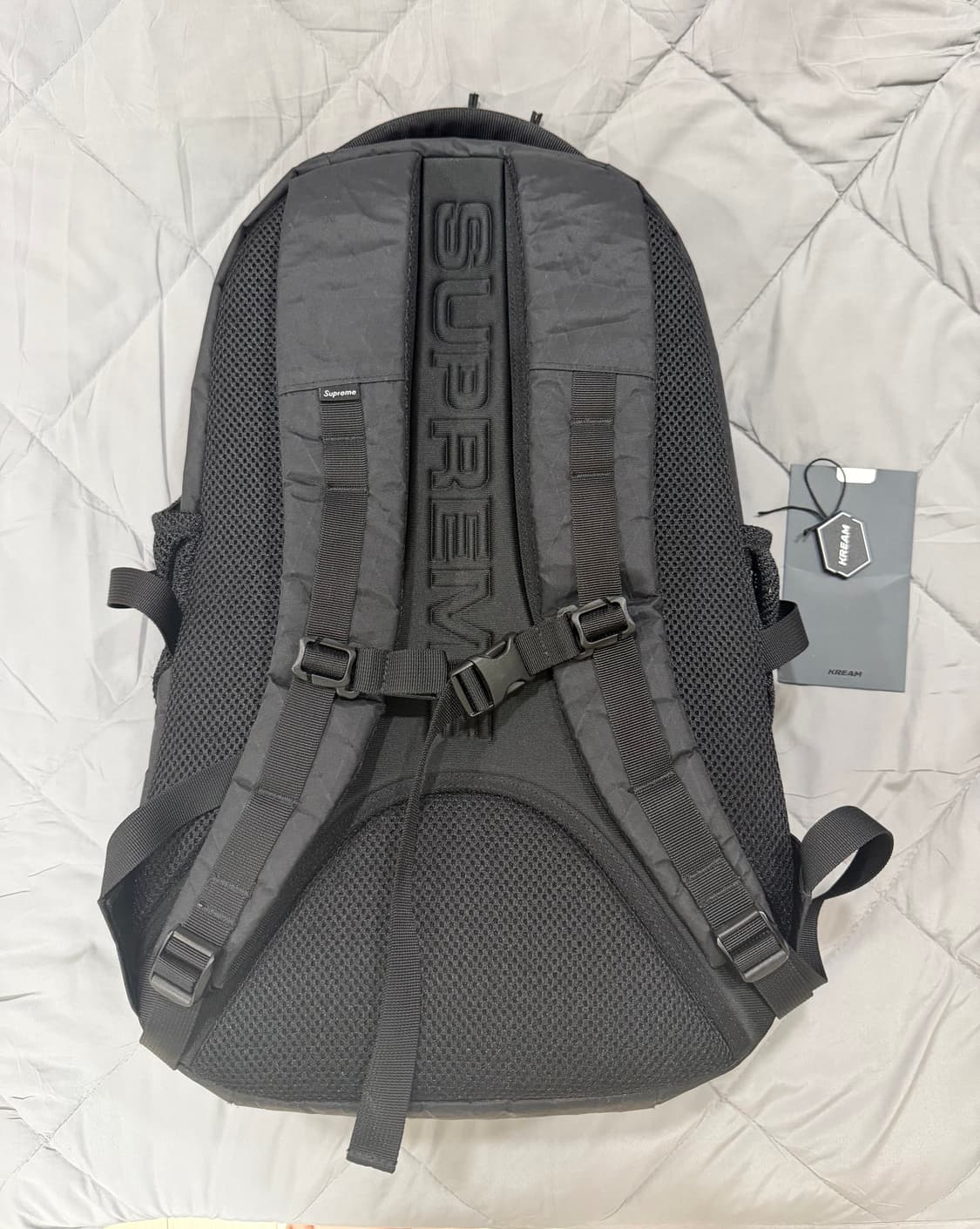 23FW 슈프림 백팩 블랙 상품이미지3