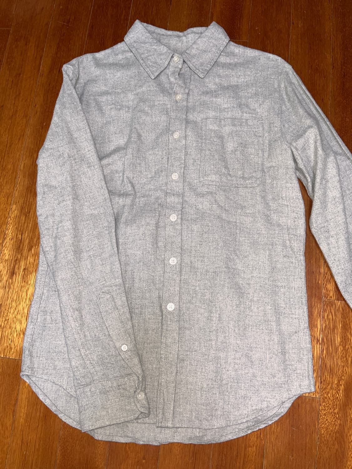 회색 셔츠 상품이미지1