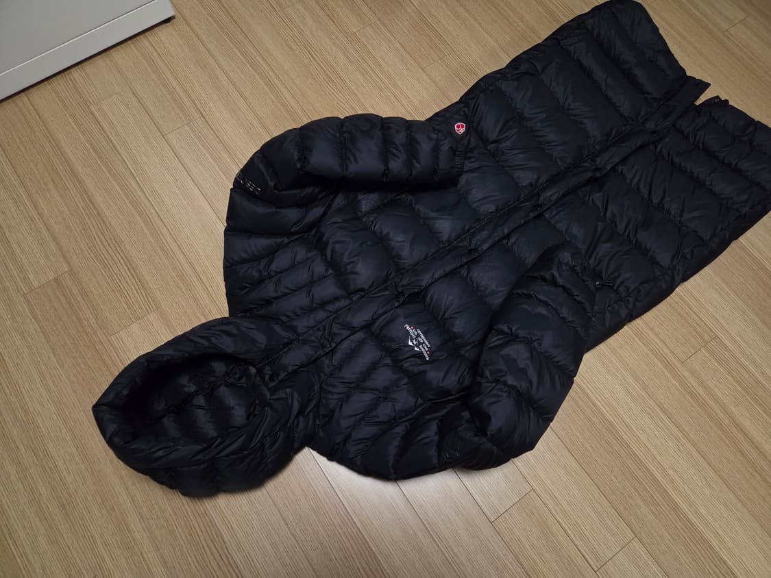 데상트 40주년 경량 벤치 다운 롱패딩 점퍼 상품이미지2