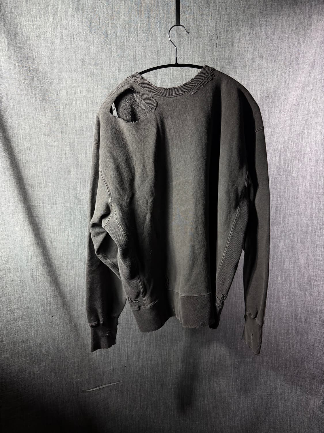 안셀름 크러쉬 스웻셔츠 상품이미지2