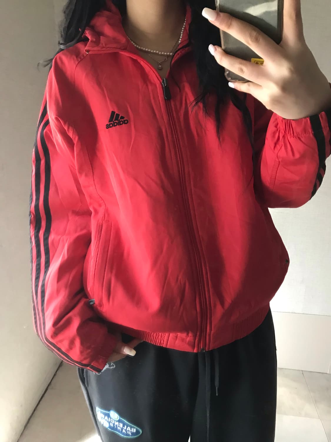 아디다스 90s 레드 블랙 패딩 상품이미지5