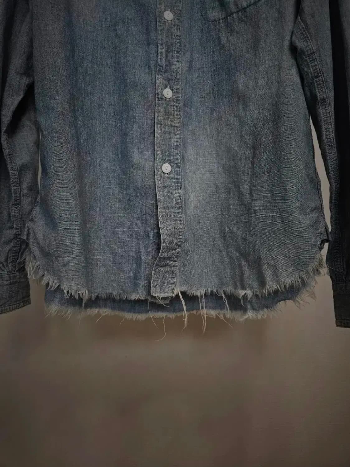 언유즈드 데미지 데님 셔츠 2 상품이미지4