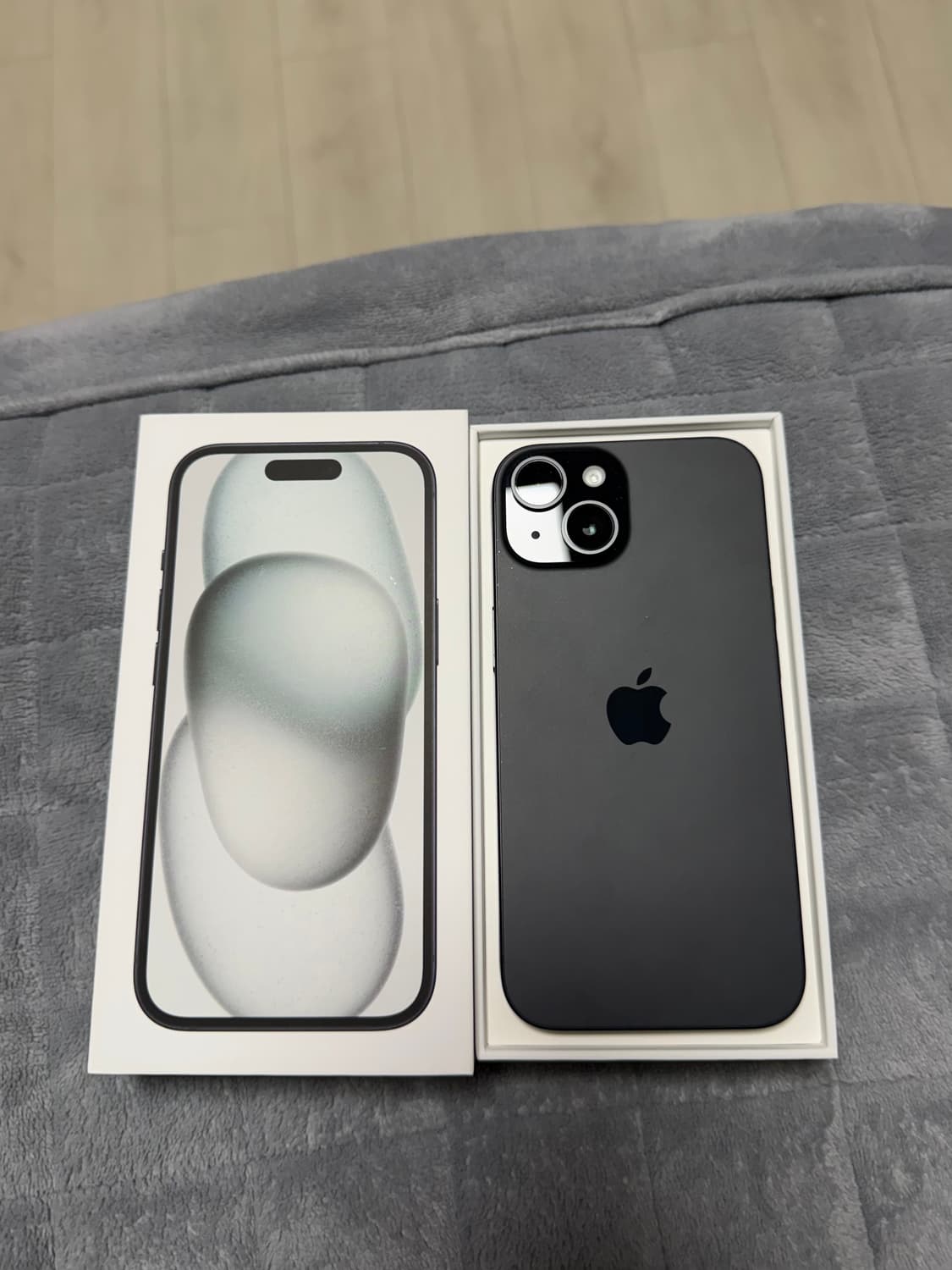 아이폰15 128GB 블랙 A급 상품이미지1