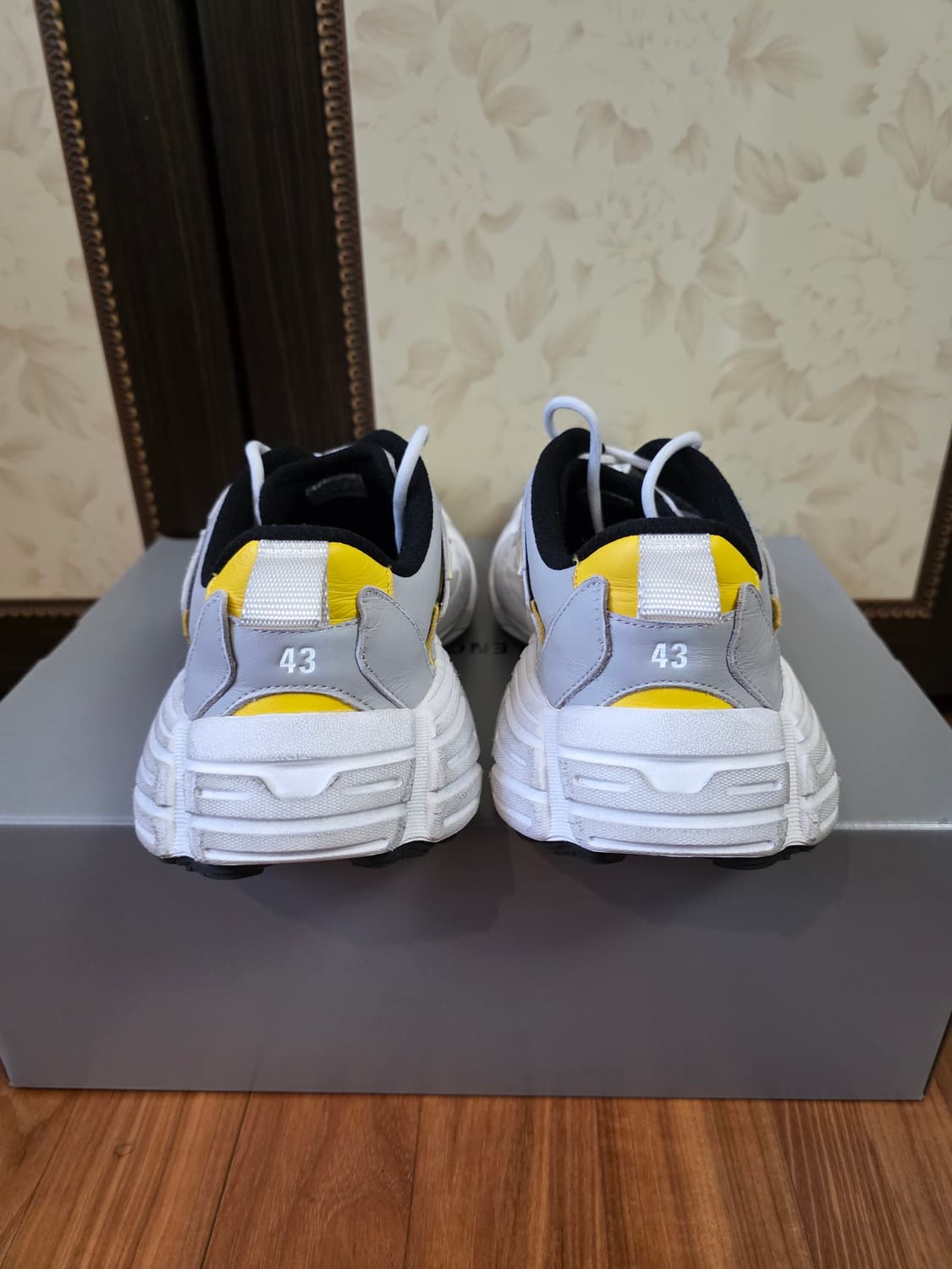 발렌시아가 먼데이 슈즈 옐로우 43 상품이미지4