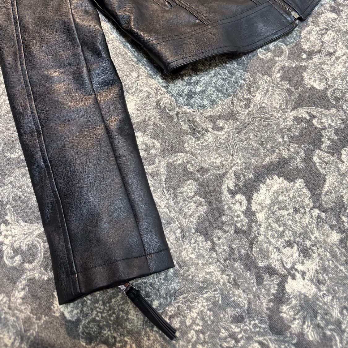 크롭 비건레더 자켓 상품이미지5