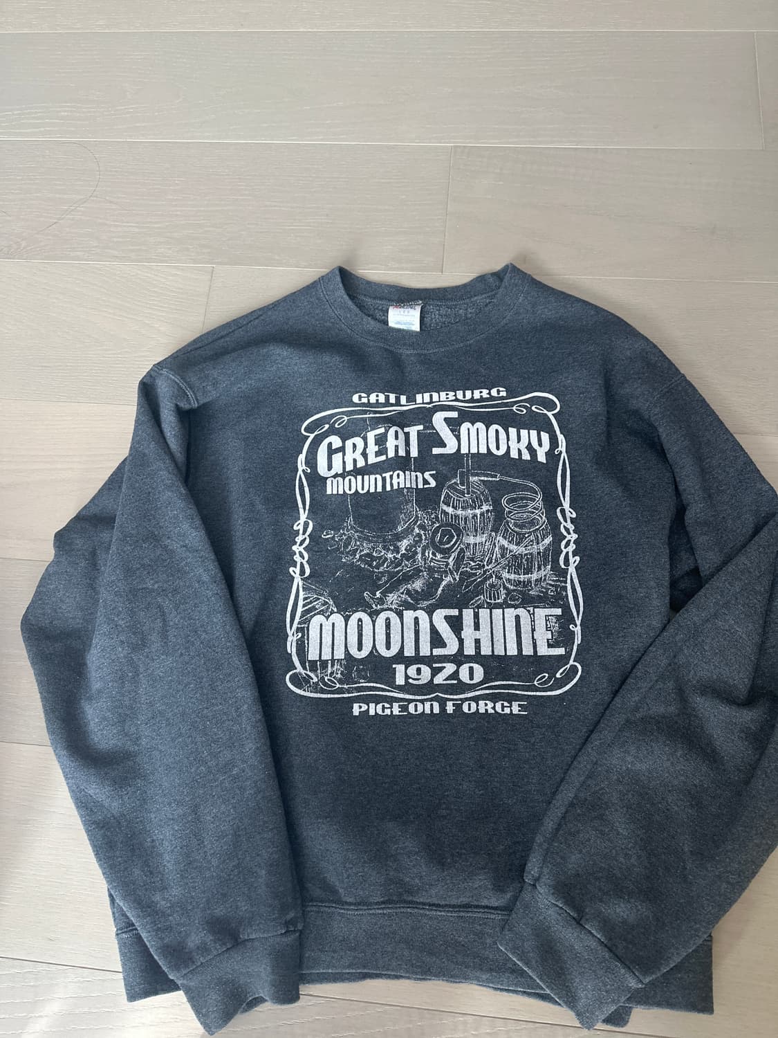 아메리칸 빈티지 스웻셔츠 판매 상품이미지1