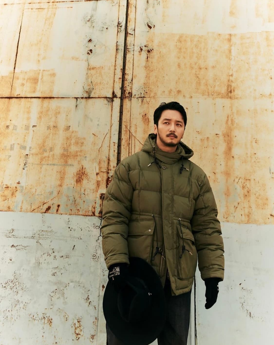 유니폼브릿지 카라코람 다운 파카 M 세이지 그린 상품이미지1