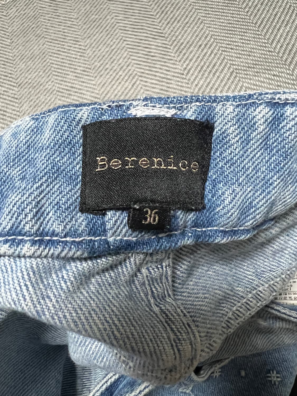 베르니스 Berenice 데님 핫팬츠 정품 상품이미지3