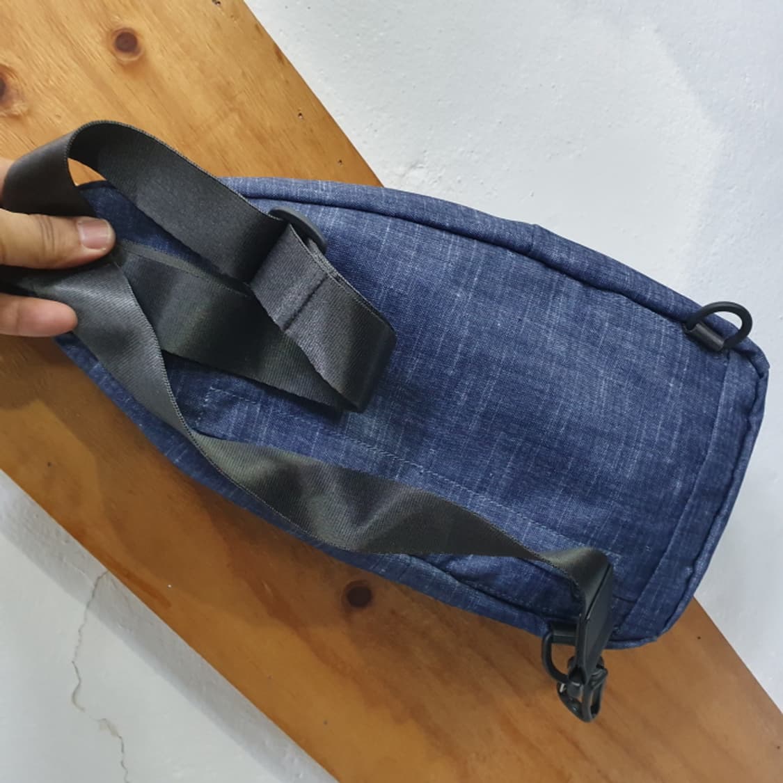 컬럼비아 슬링백 상품이미지3