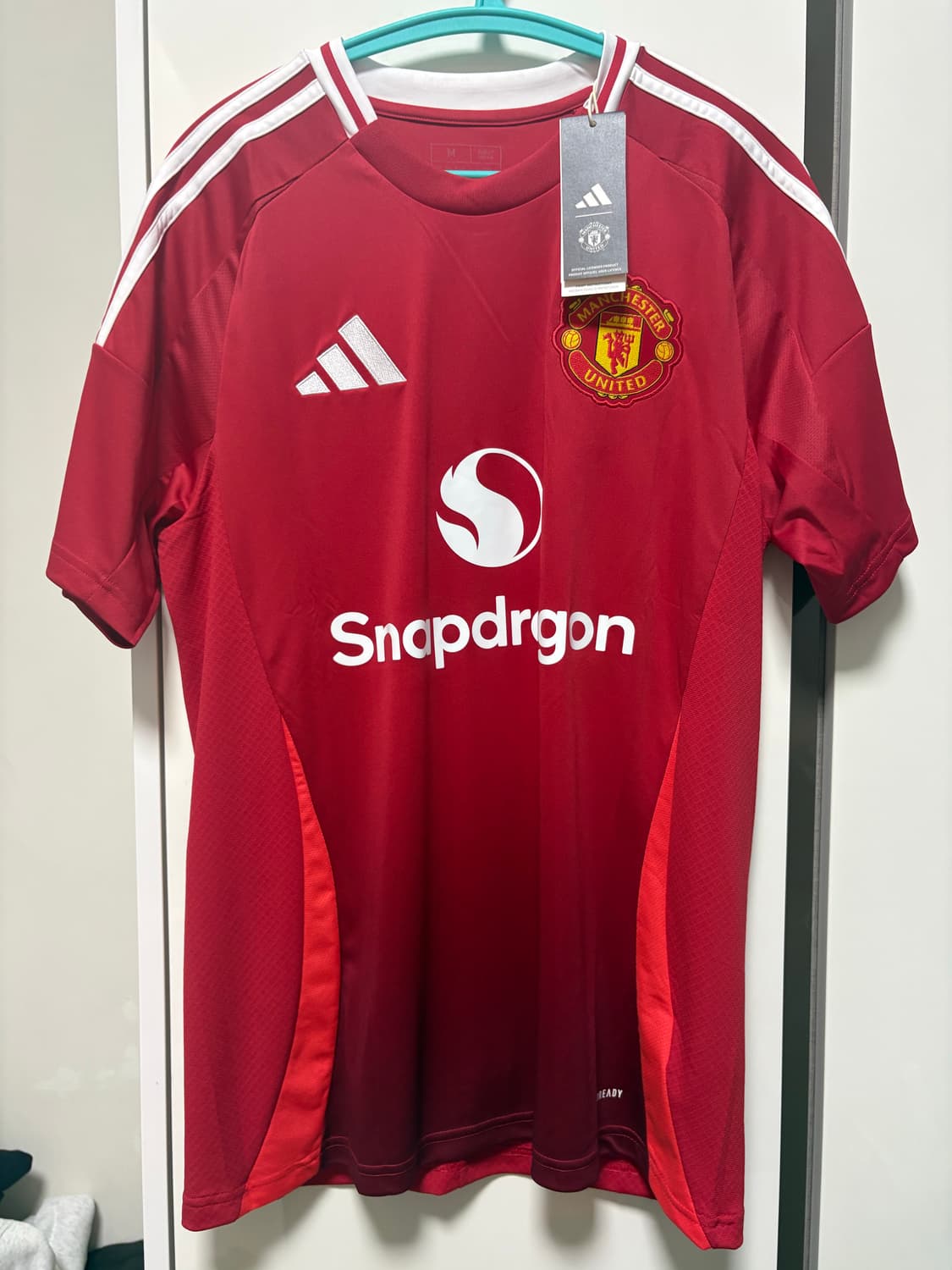 맨체스터 유나이티드 24/25 홈 #8 브루노 페르난데스 (M) 상품이미지1