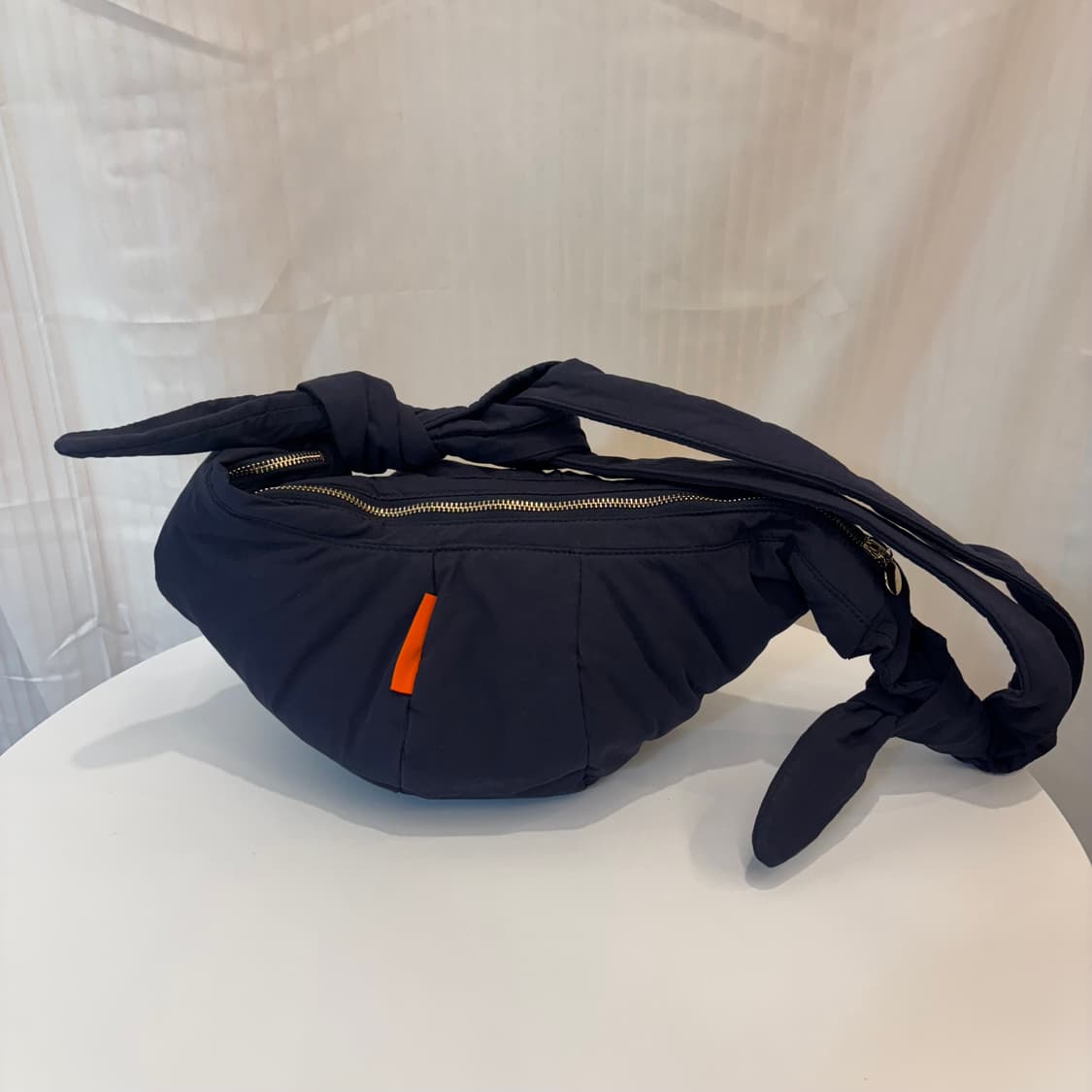 정품 IINES 크루아상 크로스바디     상품이미지1