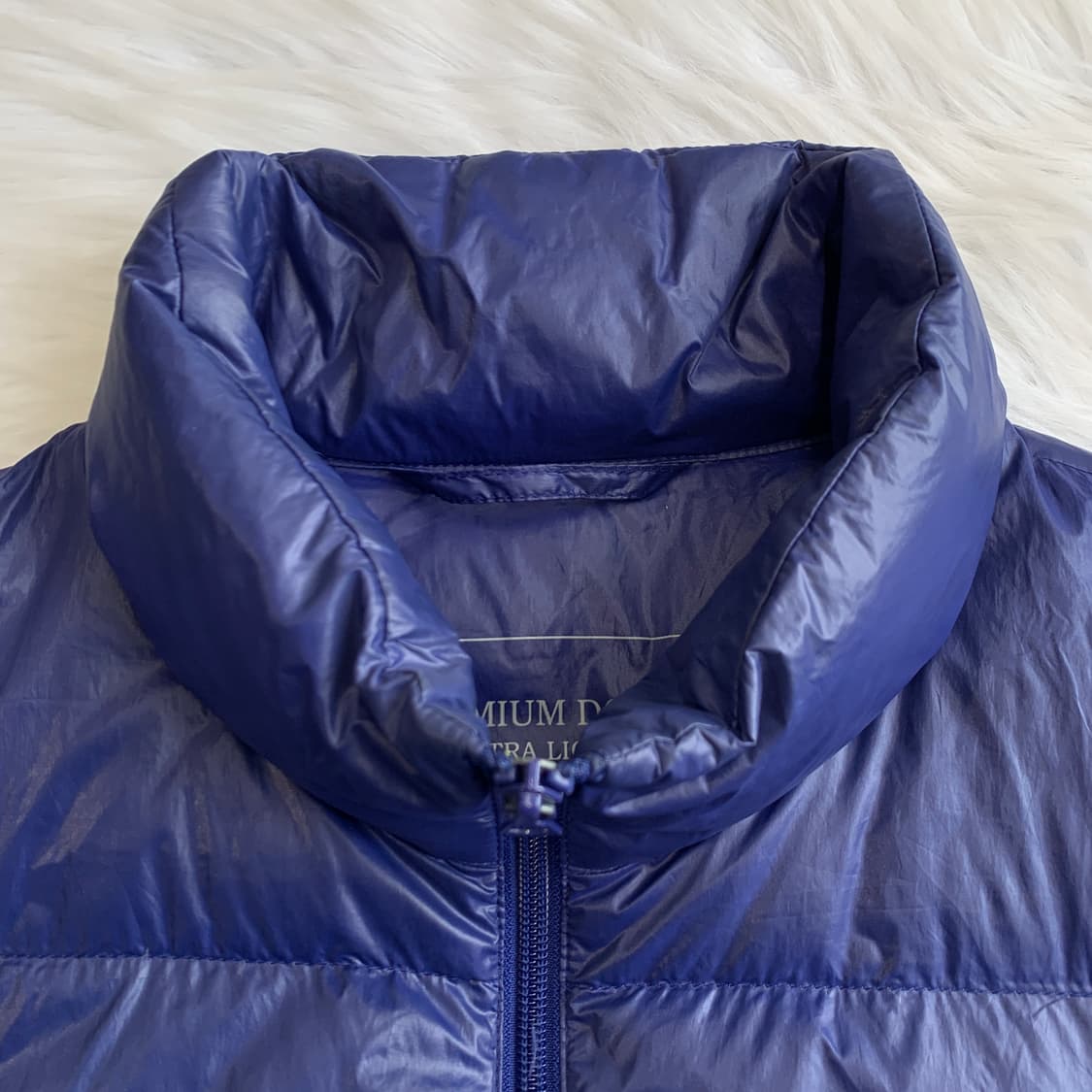 일본 유니클로 울트라 라이트 프리미엄 다운 경량 패딩 1742 상품이미지4
