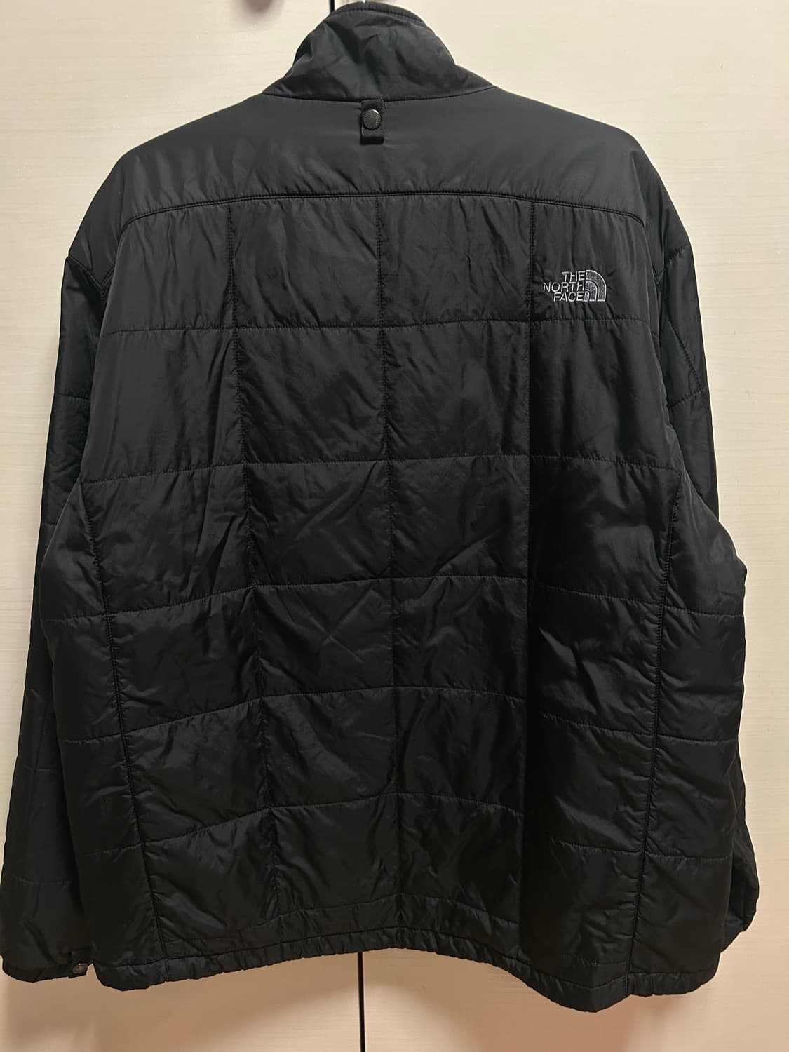 노스페이스 경량 패딩 블랙 105 상품이미지3