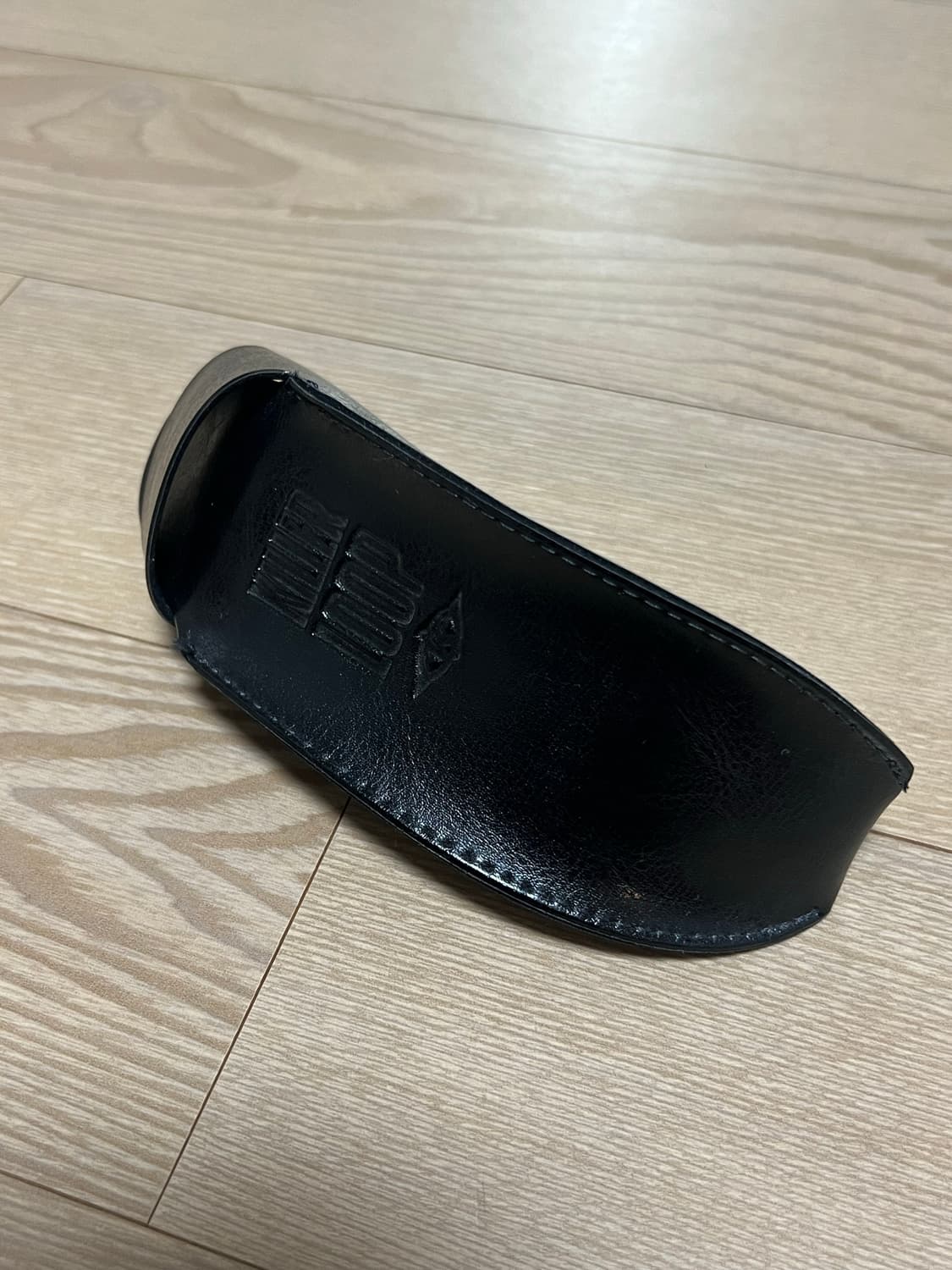 펜디 스퀘어 안경테 상품이미지5