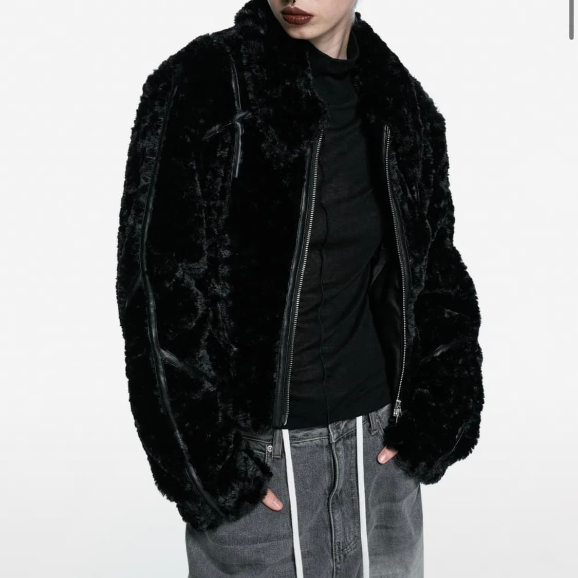 인사일런스 우먼 레더 바인딩 퍼 점퍼 상품이미지1