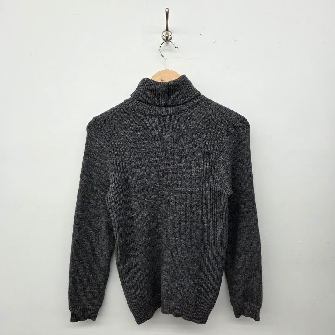 apc 아페쎄 차콜 그레이 터틀넥 니트 여s 상품이미지4