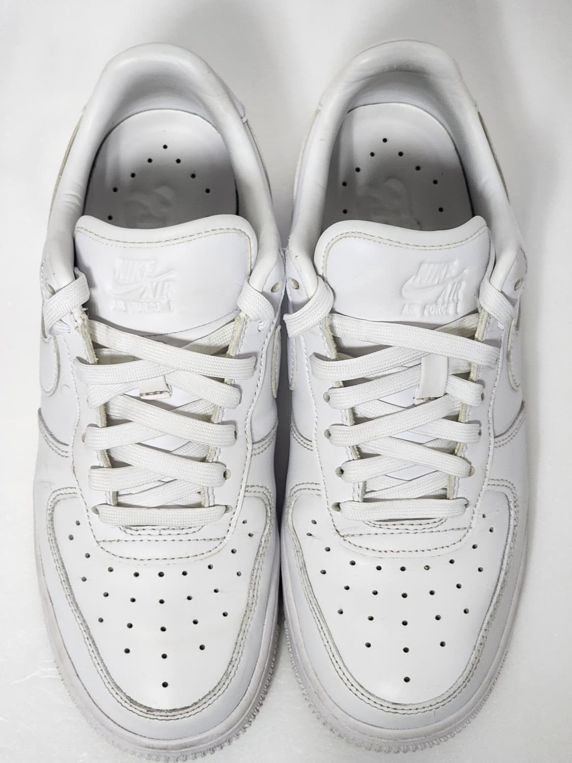 나이키 에어포스 1 07 로우 DM0211-100 245mm 상품이미지4