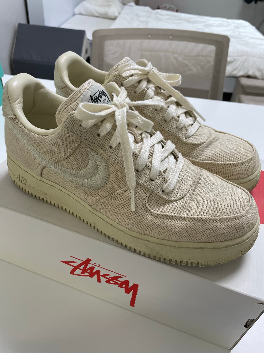 나이키 스투시 에어포스1 로우 파슬 280 상품이미지1