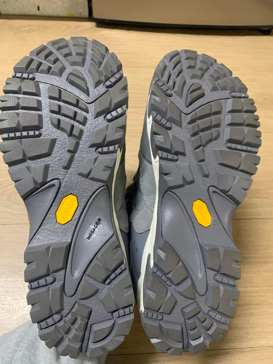 노스페이스 시에라미드 새상품급 270 판매 합니다 상품이미지10