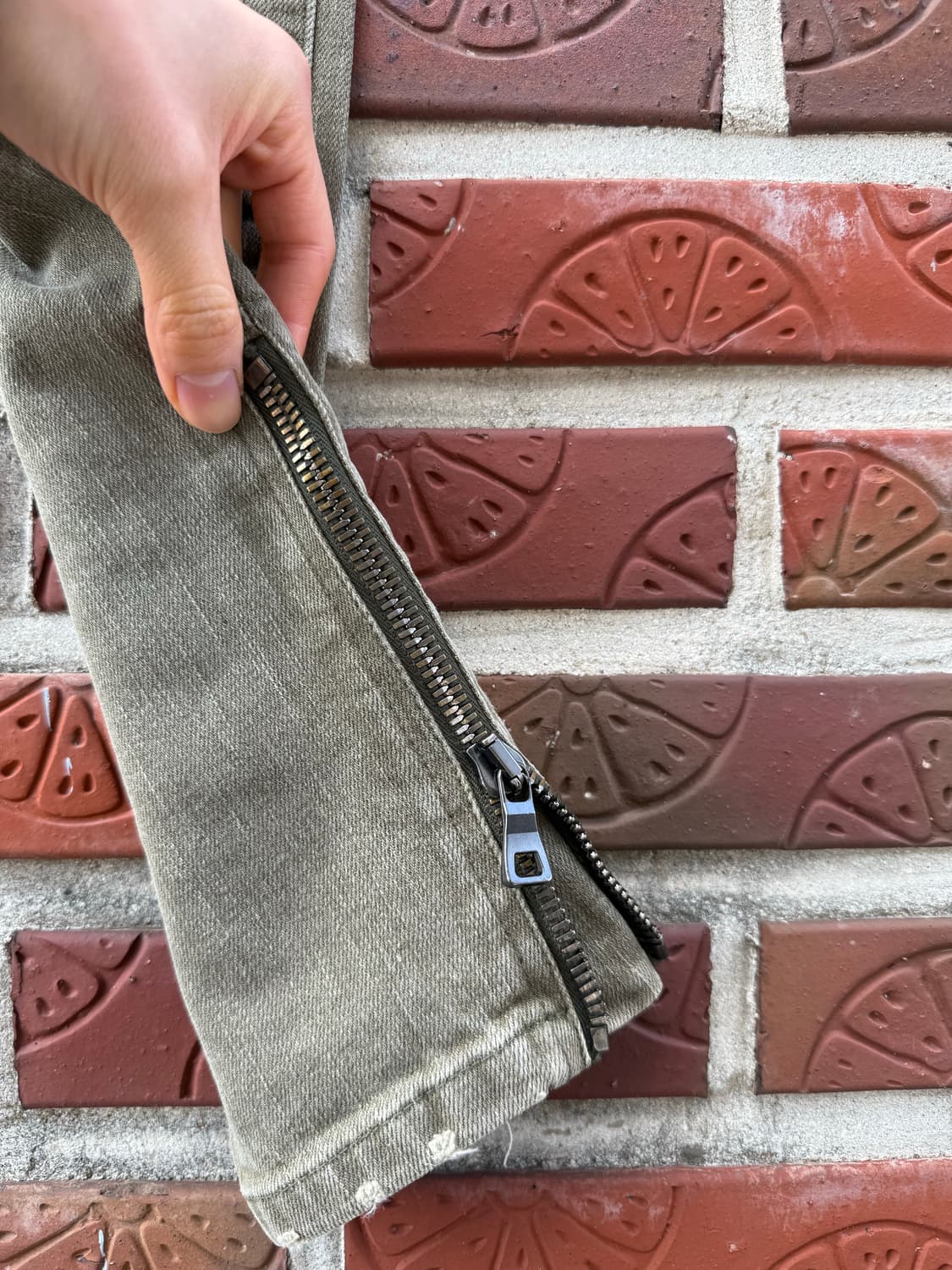 발망 BALMAIN 바이커진 카키 (26) 상품이미지7