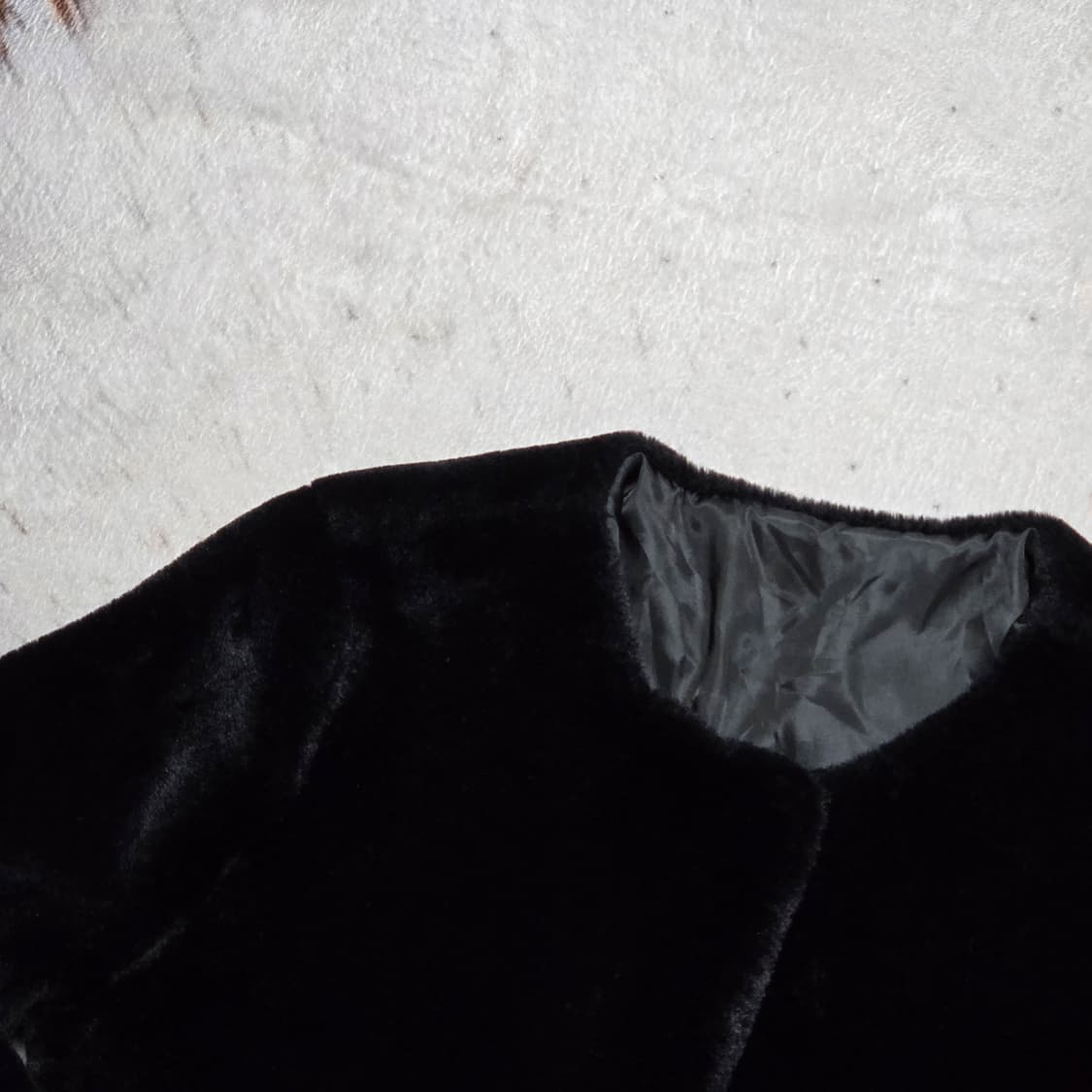 빈티지 프릴 블랙 퍼 자켓 상품이미지2