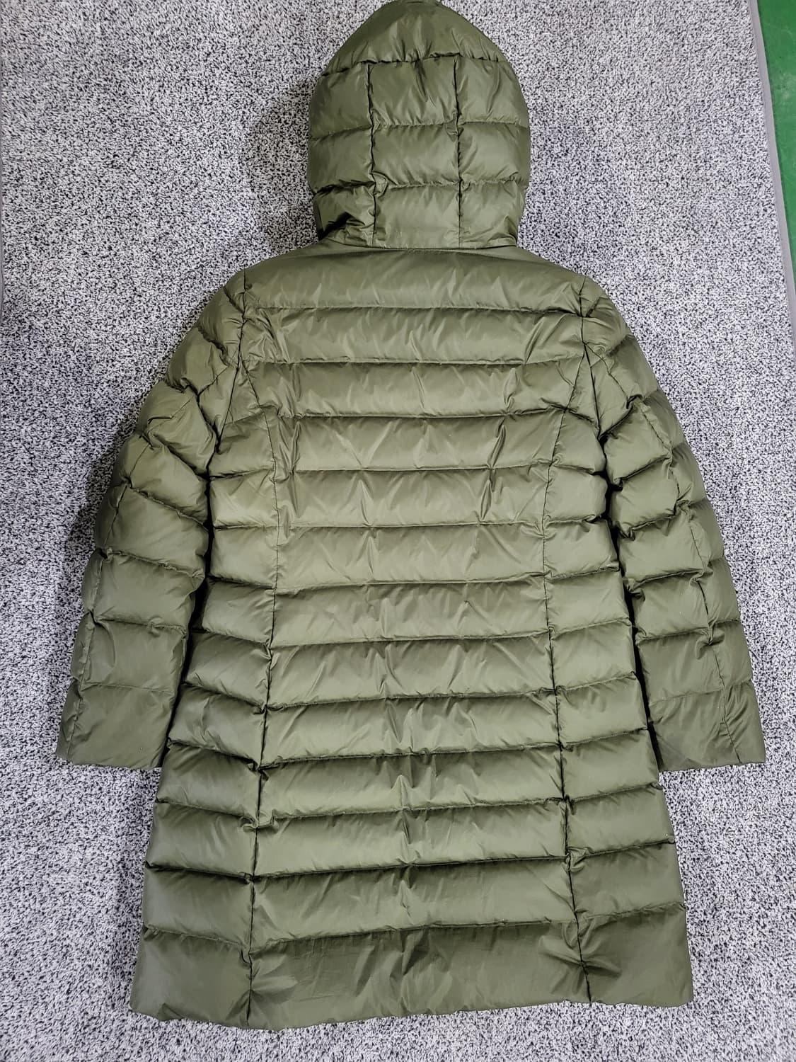 카키 구스다운 패딩  상품이미지7