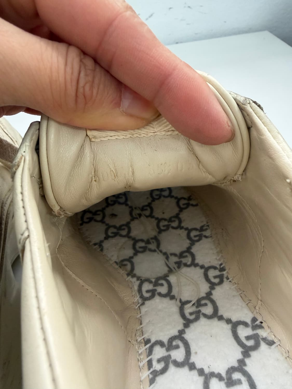 정품) 구찌 더티 라이톤 스니커즈 230 상품이미지9