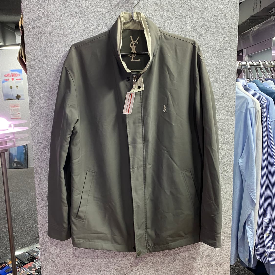 입생로랑 스몰 로고 라이트 카키 폴리 자켓 B3051 상품이미지2