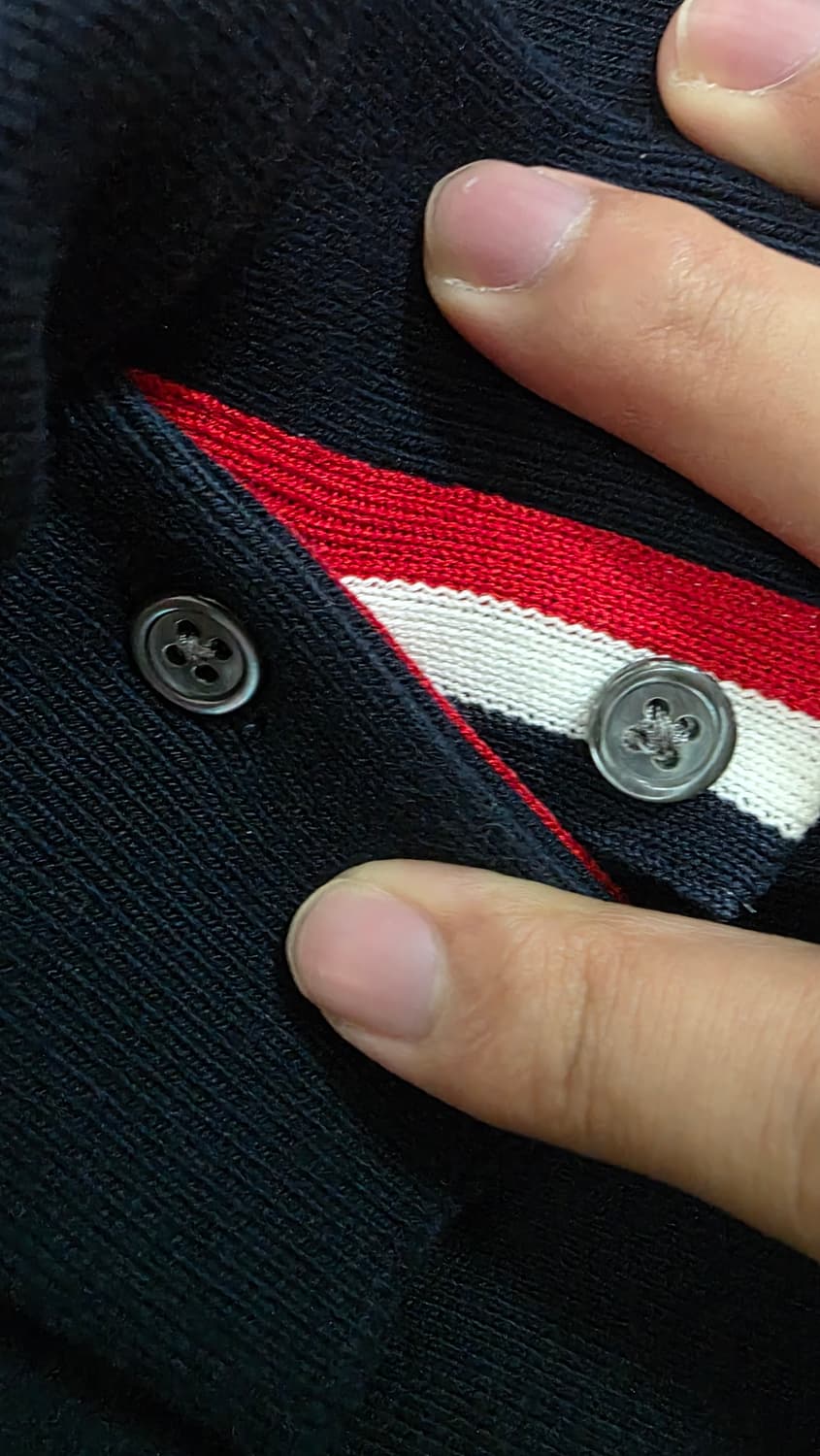 [새상품급 3]톰브라운 백삼선 금장 후드집업 상품이미지4