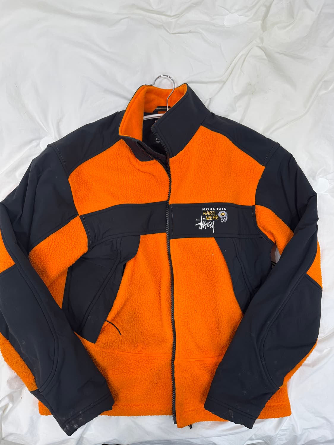 스투시x마운틴 하드웨어 플리스 상품이미지1