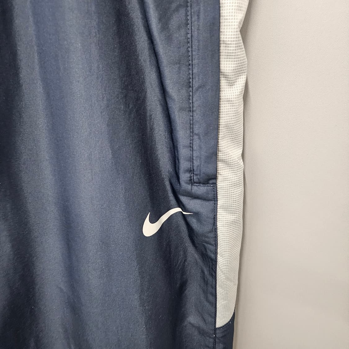 나이키 사이드 라인 나일론 팬츠 네이비 상품이미지3
