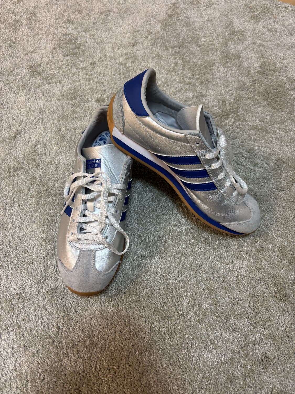 아디다스 컨트리 OG 매트 실버 브라이트 블루(240) 상품이미지1