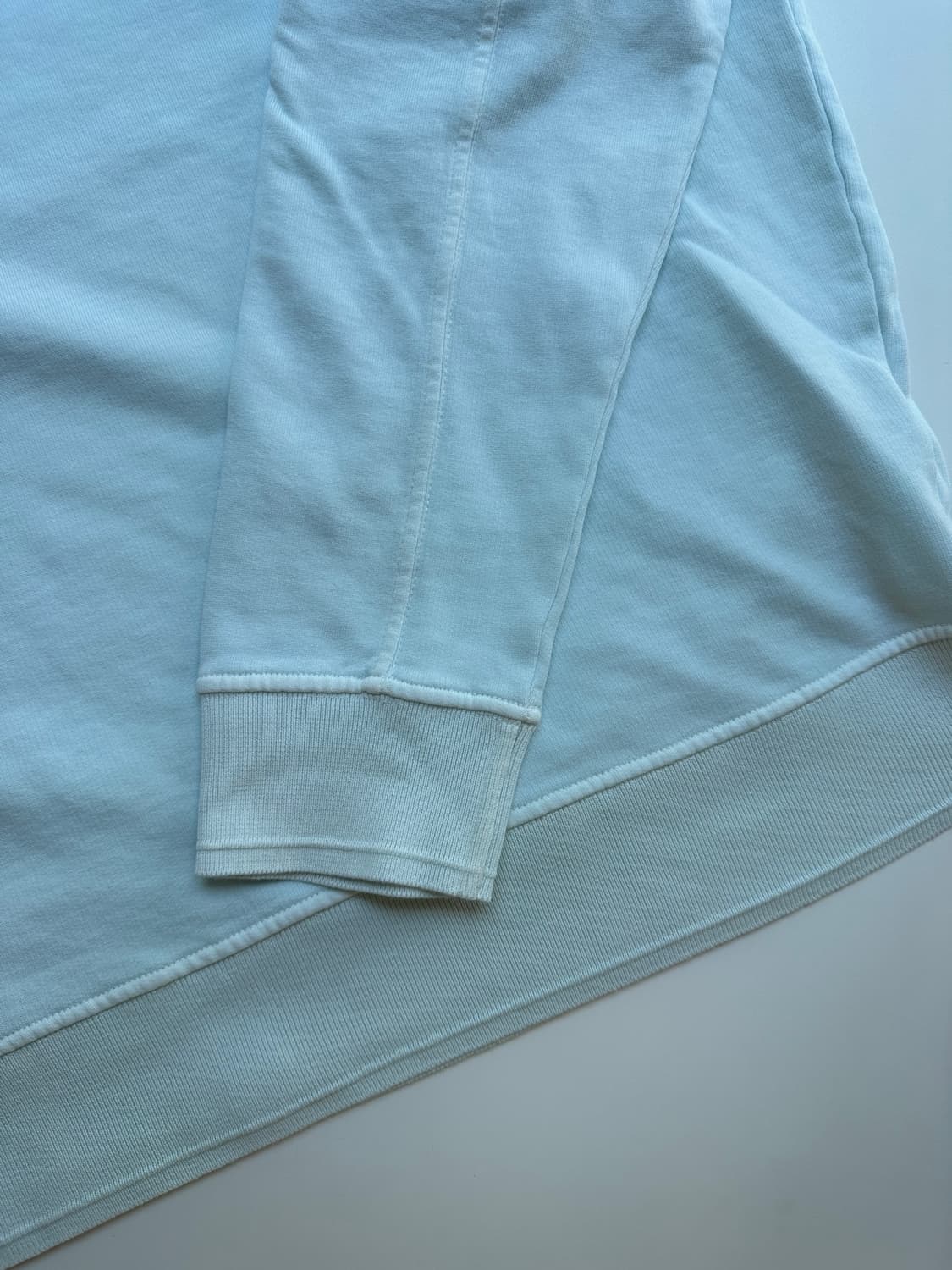 C.P. Company Lens Detail Crewneck Sweats 상품이미지3