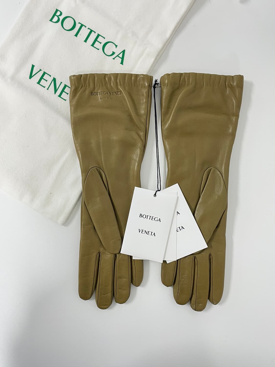 새상품 보테가 베네타 나파 레더 가죽 장갑 상품이미지1