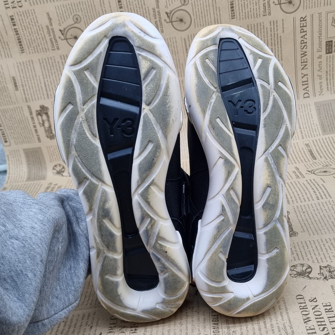 Y-3 요지 야마모토 콰사스니커즈255 상품이미지3